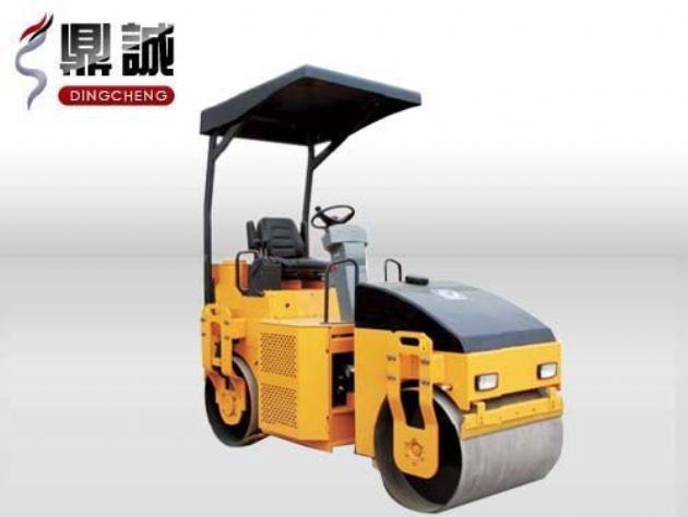 點(diǎn)擊查看詳細(xì)信息<br>標(biāo)題：3噸全液壓雙鋼輪壓路機(jī) 閱讀次數(shù)：13146